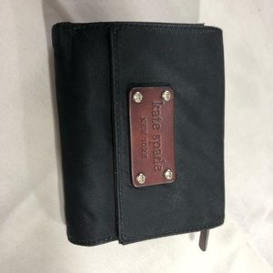 Kate Spade Wallet in Very Good Used Condition